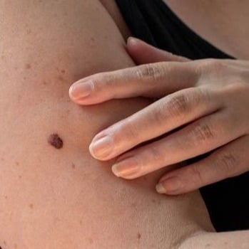 iStock-1404600499-modified-5c8fa6fe-a58f-4bde-85a4-337a25ed04bb